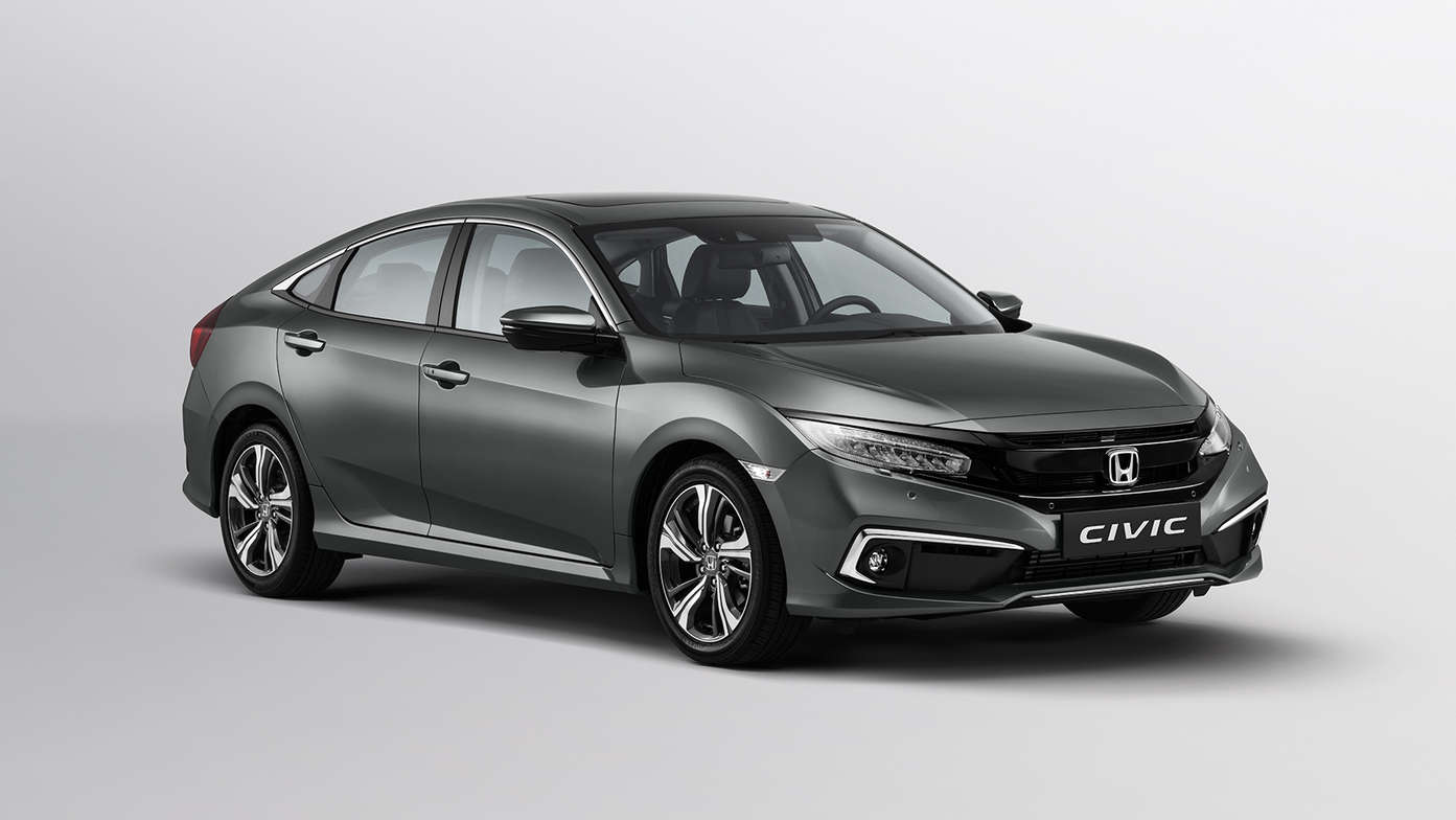 Driekwart vooraanzicht Honda Civic Chrome Pack