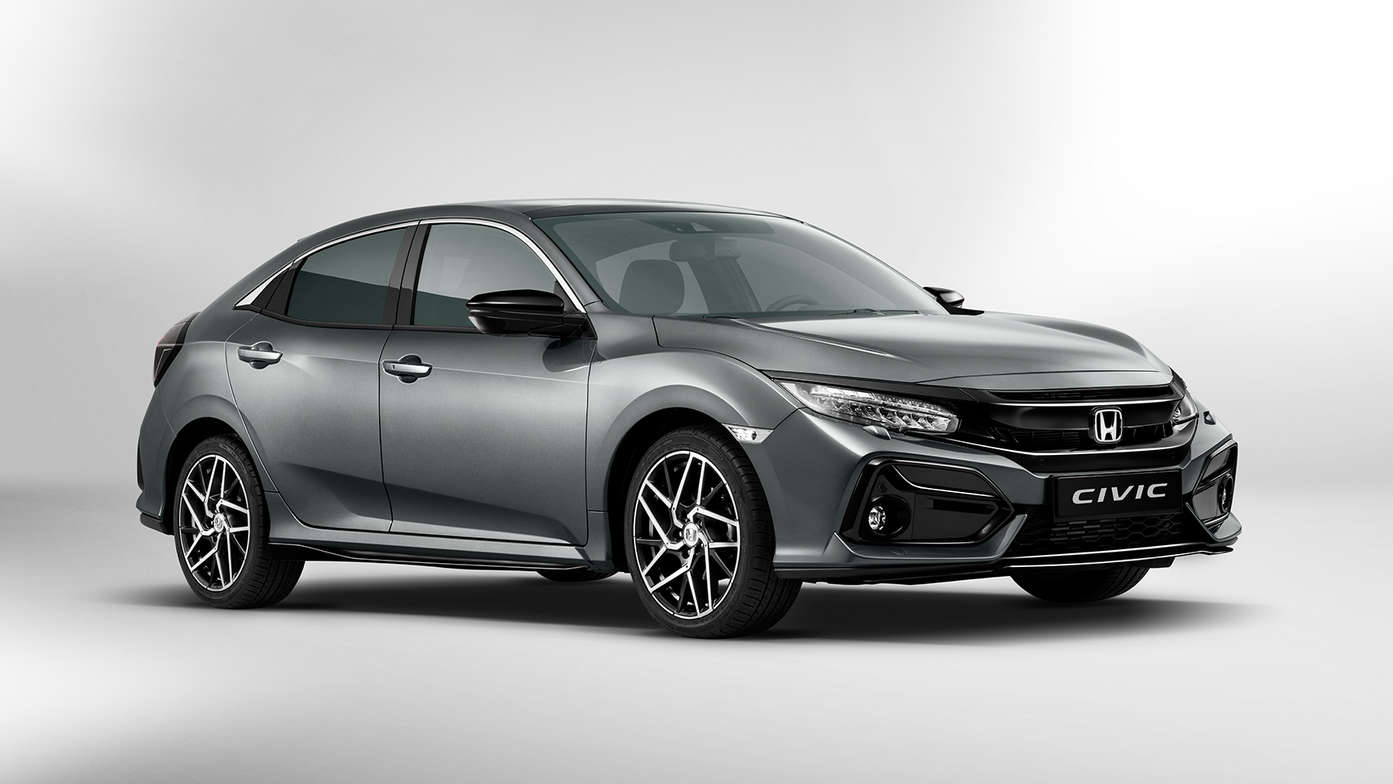 Front three-quarter facing Honda Civic 5 door with Black Line.