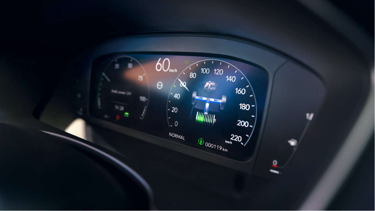 Close-up van het Honda Civic e:HEV 10,2 digitale scherm.