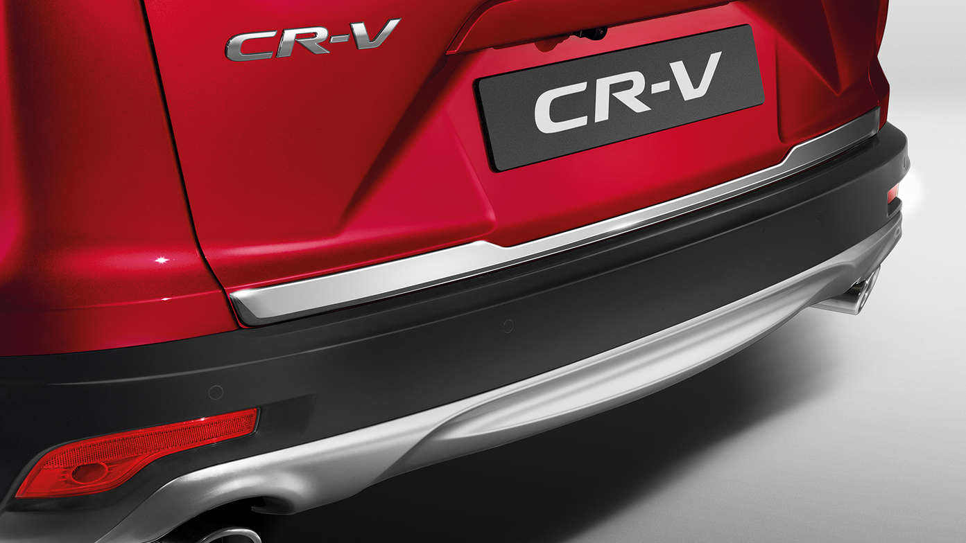 Close-up sierlijst achterklep Honda CR-V.