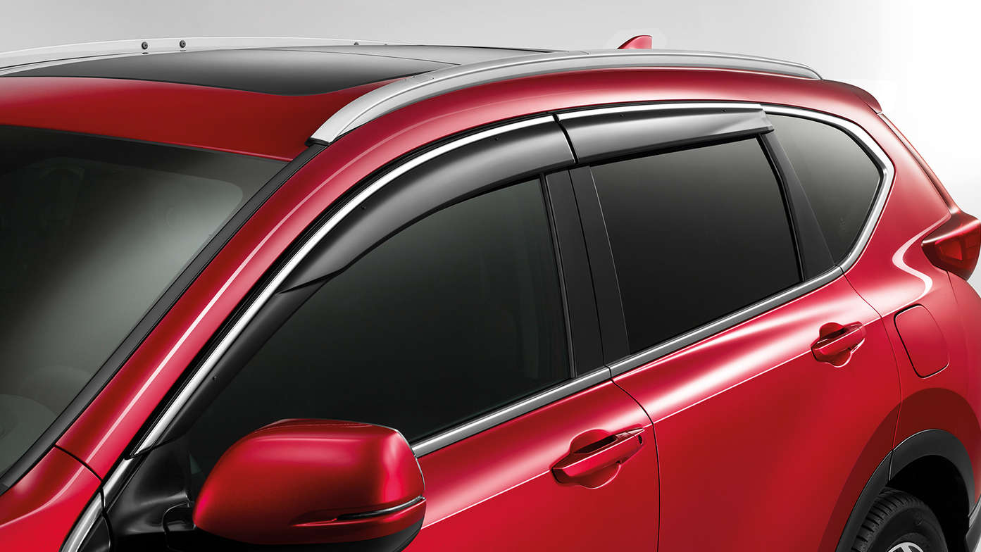 Close-up zijaanzicht portierkleppen Honda CR-V.