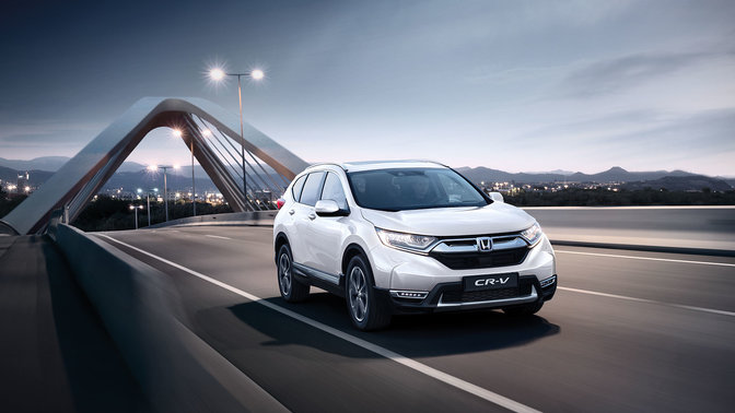Close-up van het Honda CR-V brandstofmodipaneel 