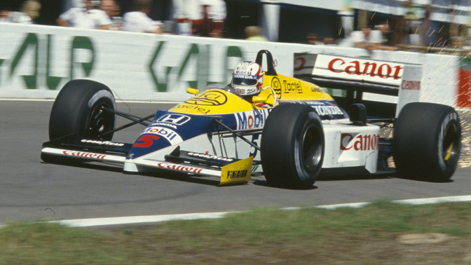 Keke Rosberg won de Dallas Grand Prix in de Verenigde Staten in een Williams wagen met een Honda motor.