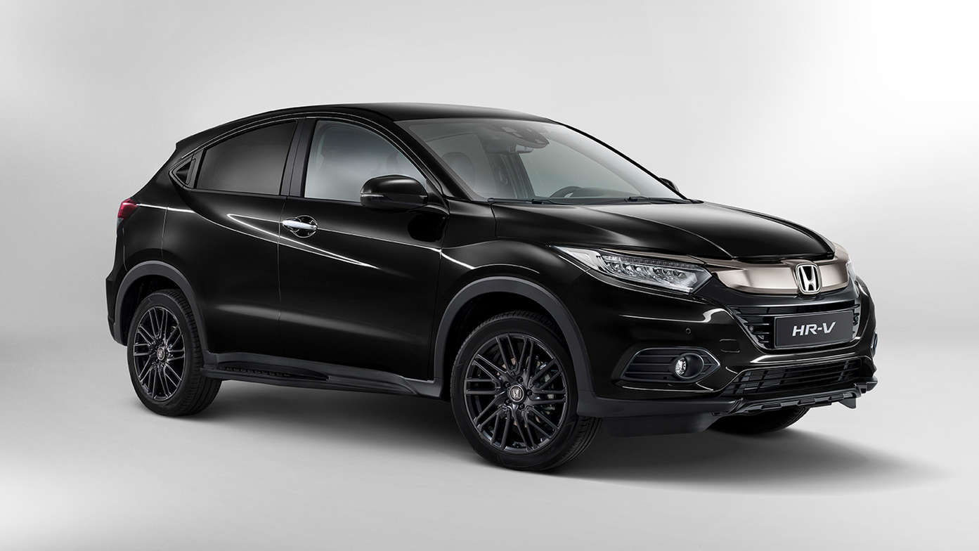 Driekwart vooraanzicht van Honda HR-V Black Edition.