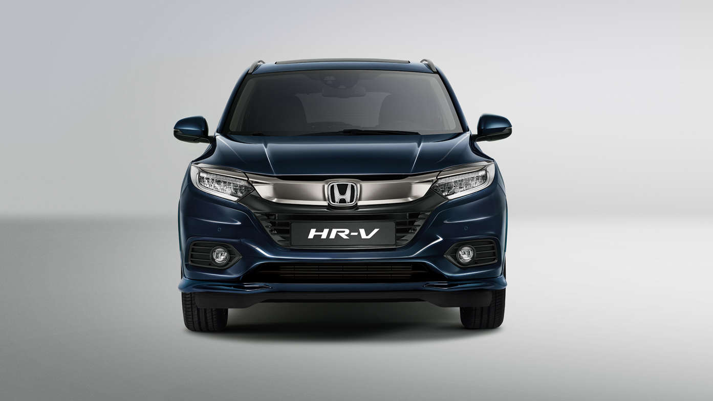 Close-up vooraanzicht Honda HR-V met luchtroosters en bumper.