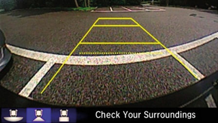 Close-up achteruitrijcamera in Honda Jazz.