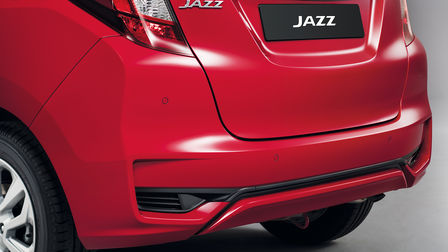 Close-up achterbumper Honda Jazz.