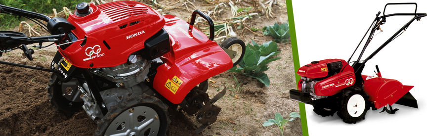 Links: Honda roterende tuinfrees in gebruik, tuinlocatie. Rechts: Roterende tuinfrees, zicht op linkerkant.