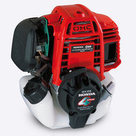 Honda Versatool, 4-taktmotor.