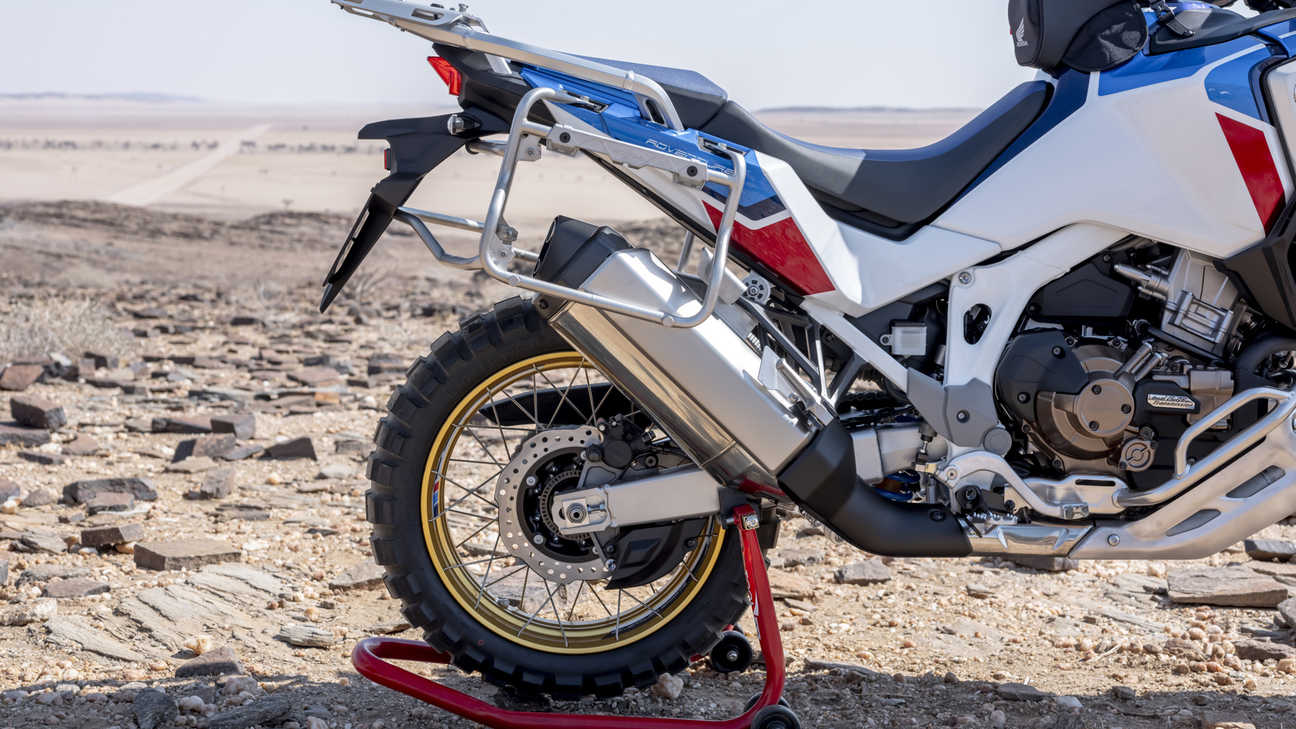 Honda Africa Twin Adventure Sports, close-up van achterwiel