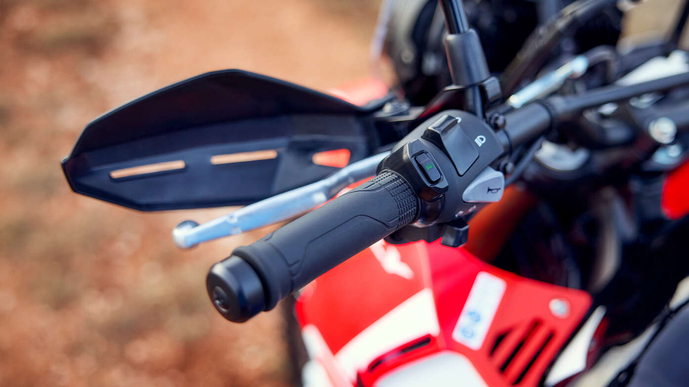 CRF300L bodemplaat