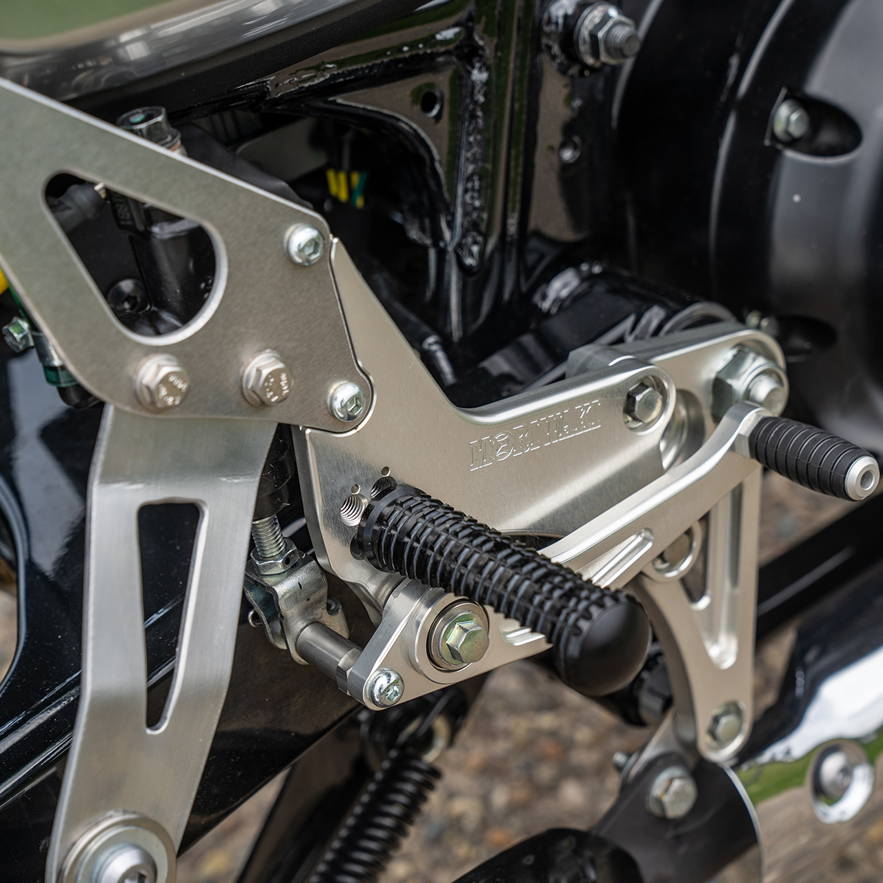 Miranda custom GB350S benzinetank en koplamp