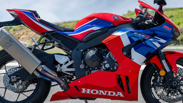Honda CBR1000RR-R Fireblade met hoogtoerig karakter