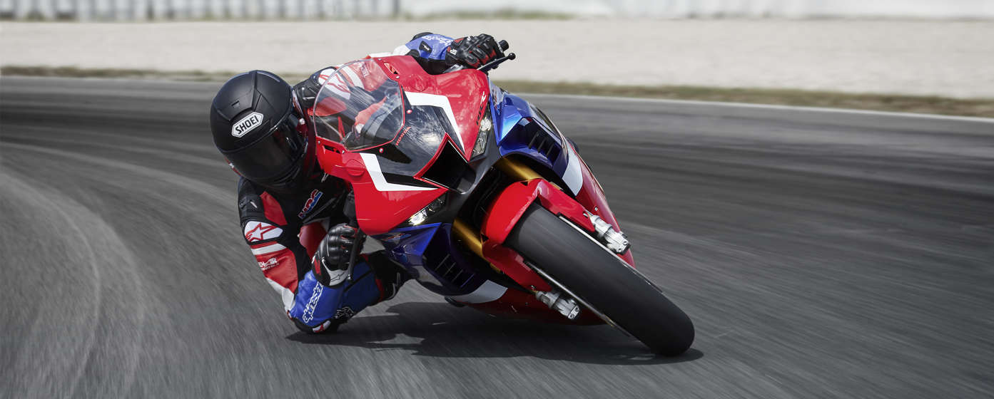 Honda CBR1000RR-R Fireblade SP op het circuit.